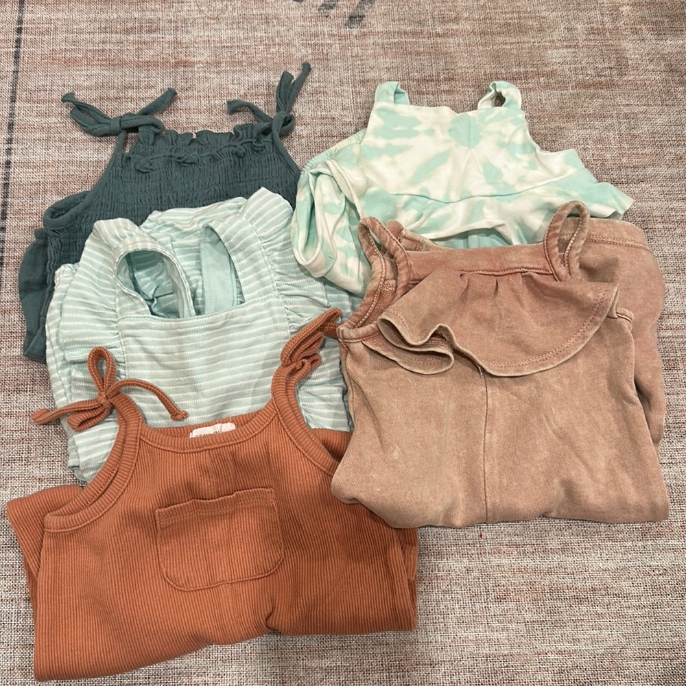 Grayson Mini/ Cat & Jack Girl’s Bundle. Size 0-3M